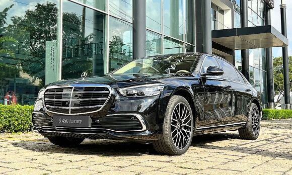 1 240 Chiec Mercedes S Class O Viet Nam Co The Bi Nuoc Vao Trong Xe