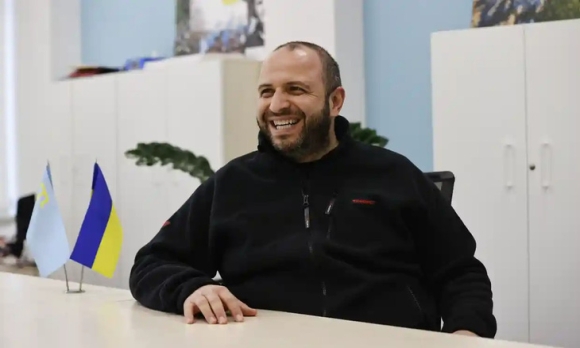 1 Tan Bo Truong Quoc Phong Ukraine La Ai