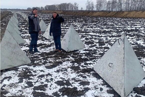 2 He Thong Phong Thu Rang Rong Cua Nga Loi Hai Nhung Khong Can Noi Xe Tang Dac Biet Cua My