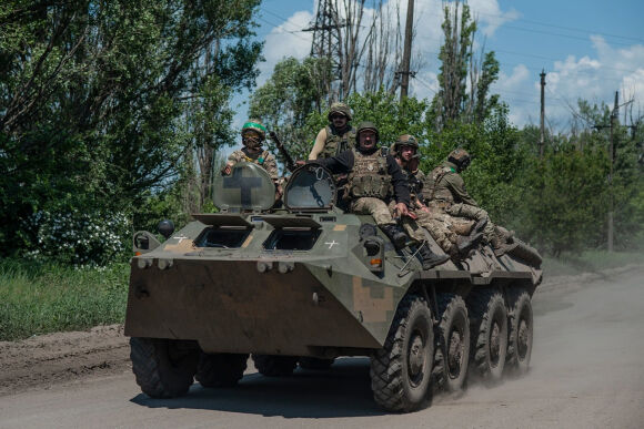 1 Tinh Bao Anh Nga Gap Rut Dua Vien Binh Den Ukraine