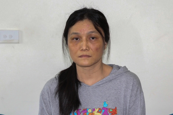 1 Gui 12 Ty Dong Cho Nguoi Yeu Xinh Dep Soc Nang Khi Biet Nhan Sac That