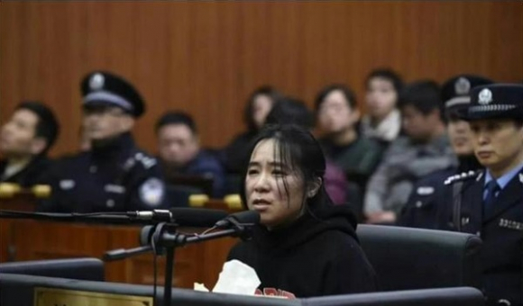 1 Giup Viec Phong Hoa Dot Ca Gia Dinh Chu Nha Khi Long Tin Va Su Luong Thien Dat Sai Nguoi