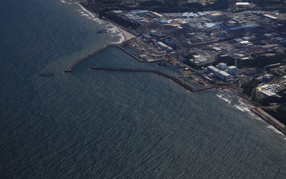 1 Nhat Sap Xa Tiep Nuoc Thai Phong Xa Ra Bien