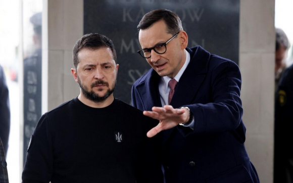 2 Hai Phong Cach Ngoai Giao Cua Tong Thong Zelensky