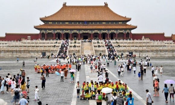 3 Huong Dan Vien Trung Quoc Mang Khach Ca Tieng Vi Khong Chiu Mua Sam