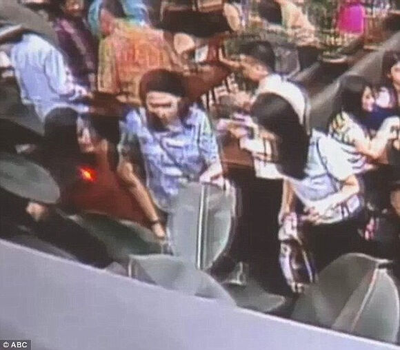 3 Nu Cuoi Bi Hiem Cua A Sat Nhan Dung Coc Ca Phe Dau Doc Ban Than Gay Toi Ac Tay Troi Chi Vi Mot Loi Khuyen