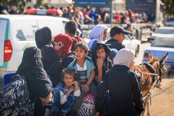 1 Nguoi Dan Dai Gaza Duoc Israel Cho 6 Tieng De Di Tan