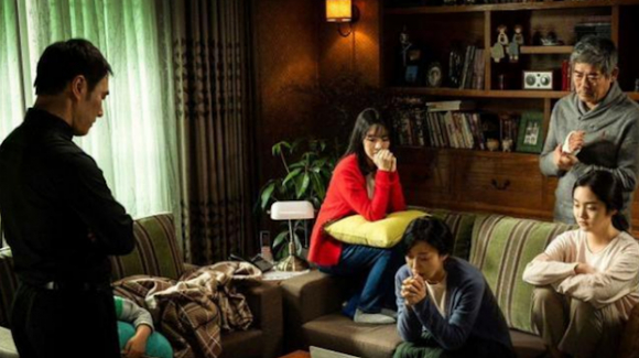 1 Den Tuoi Trung Nien Moi Biet Anh Chi Em Ruot Khong Bao Gio La Nguoi Mot Nha Dau Ma That