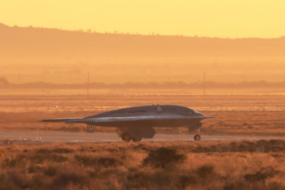 1 B 21 Raider Cat Canh Thanh Cong Quan Doi My Se Dat Lam 100 Chiec