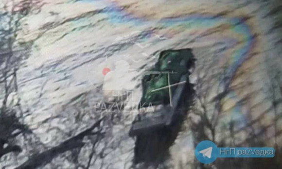 1 No Luc Giup Ukraine Dua Thiet Giap Vuot Song De Phan Cong