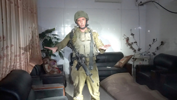 3 Israel Cong Bo Hinh Anh Noi Hamas Nghi Giau Vu Khi Va Con Tin O Gaza