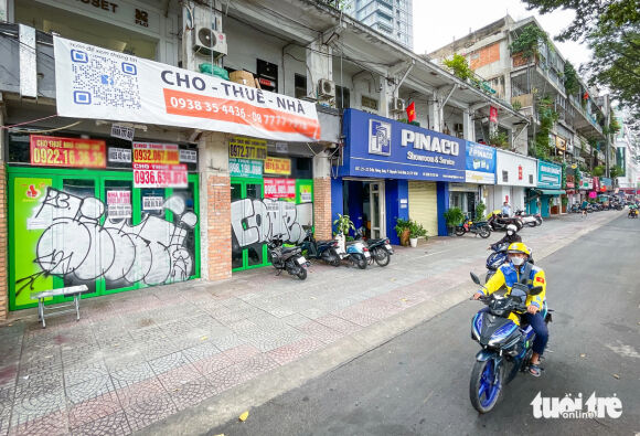 2 Nhuc Mat Voi Quang Cao Rao Vat Nhan Nhan Mat Tien Trung Tam Tphcm