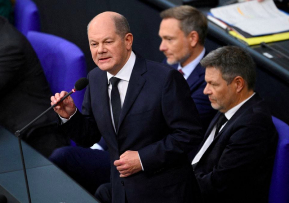 1 Duc Dung Cac Khoan Chi Moi Vi Khung Hoang Ngan Sach