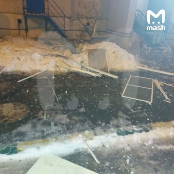 3 Ukraine Trut Don Thu Tan Cong Bang May Bay Khong Nguoi Lai Hang Loat Vao Moscow