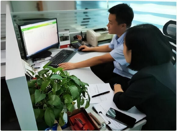 1 Gui Tiet Kiem 34 Ty Dong 4 Thang Sau Tai Khoan Chi Con 0 Dong Canh Sat Vao Cuoc Phat Hien 81 Giao Dich La Va Duong Day Lua Dao Chiem Doat Hon 850 Ty Dong