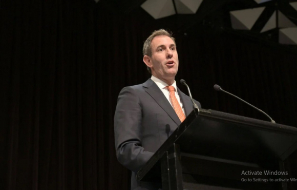 1 Uc Mua Nha Roi Bo Trong Nguoi Nuoc Ngoai Se Bi Phat Nang