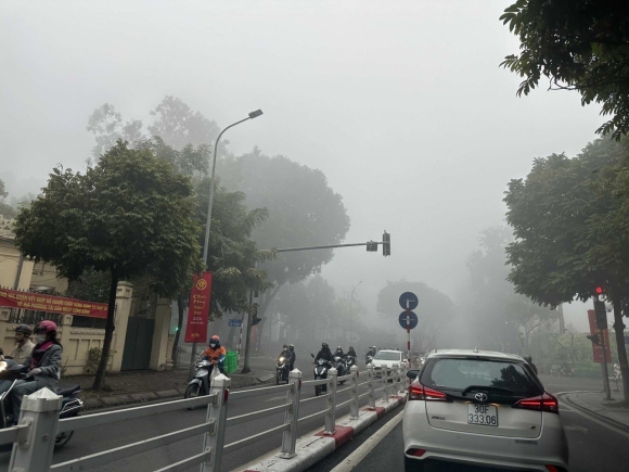 15 La Lam Hinh Anh Ha Noi Chim Trong Suong Mu Day Dac Nhu O Sa Pa Hay Da Lat