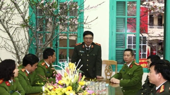 1 Khi Tuong Cong An La Tuong Chay An