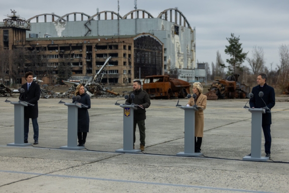 2 Ong Zelensky Tuyen Bo Se Thang Nga Khi Chien Su Buoc Sang Nam Thu 3