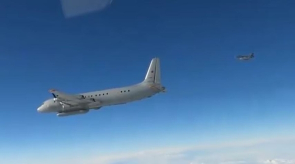 1 Phap Dieu Tiem Kich Chan May Bay Il 20 Cua Nga Ngoai Khoi Estonia