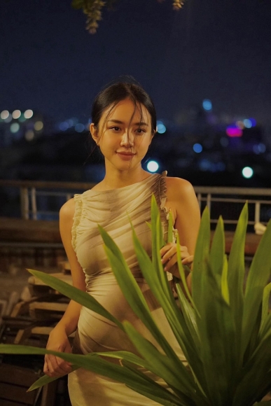 3 Thien Nga The Face Mang Bau 6 Thang Toi Van O Nha Thue