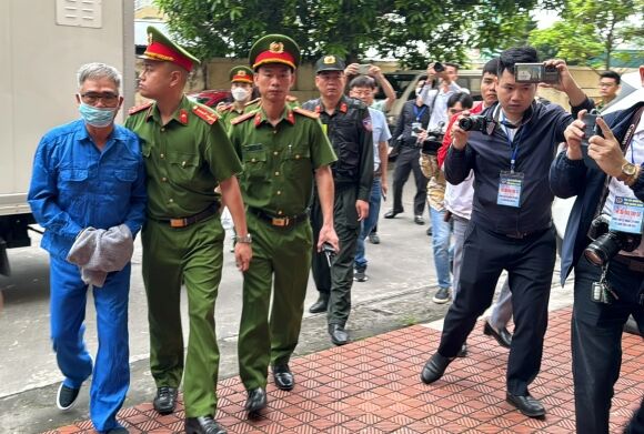 7 Cuu Giam Doc Cong An Hai Phong Do Huu Ca Toc Bac Trang Hau Toa