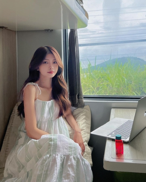 1 Ve May Bay 24 Trieu Dong 6 Nguoi Khach Ha Noi Di Bang Tau Hoa Re Gap 3 Lan