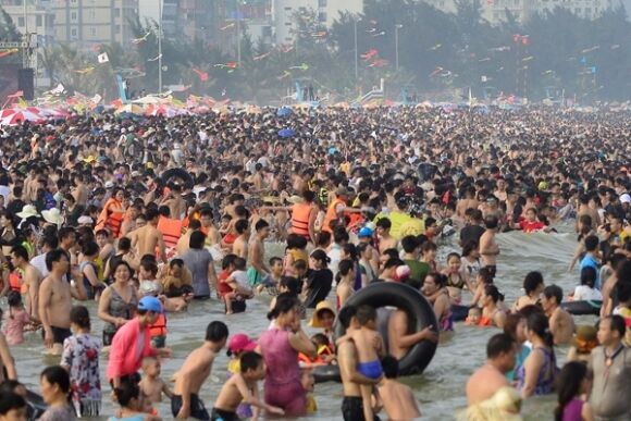 Du lịch “hành xác”: Thói quen của người Việt?