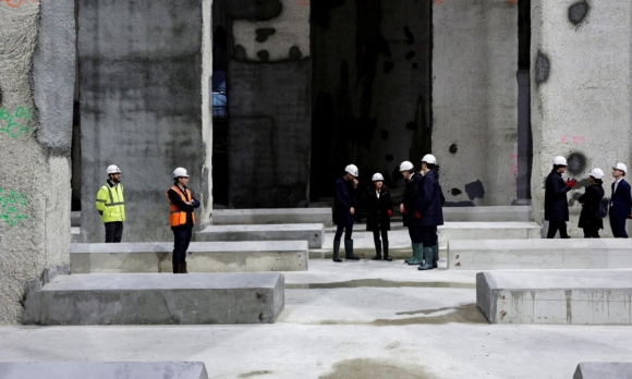 1 Phap Xay Be Ngam Khong Lo De Lam Sach Song Seine