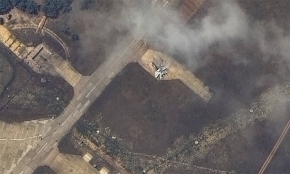 2 Anh Ve Tinh Can Cu Nga Tai Crimea Sau Khi Ukraine Tap Kich