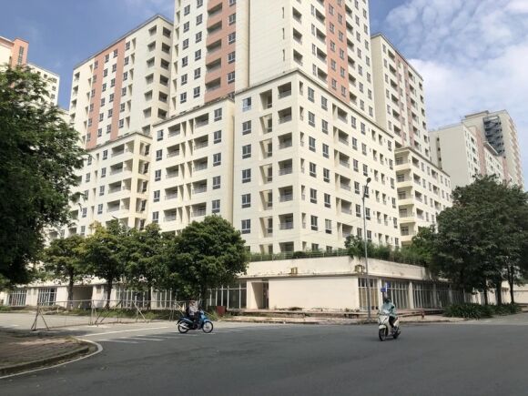 1 Hang Chuc Ngan Can Ho Tai Dinh Cu Bi Bo Hoang O Tphcm Va Ha Noi