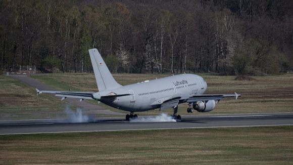 2 Ho Tro Chong Lai Luc Luong Cua Putin Quan Doi Nato Chuan Bi Trien Khai O Ukraine