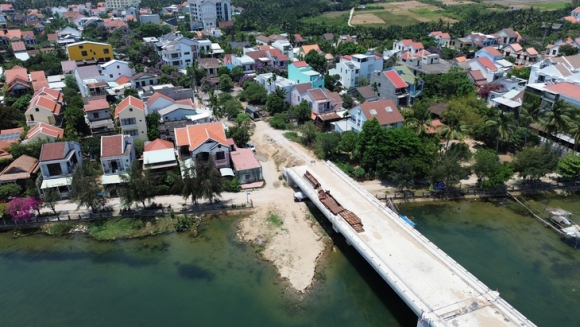 1 Nguoi Dan Khoi Kien Chu Tich Tinh Quang Nam Doi Lai Nha Dat Tinh De Nghi Toa Bac Don