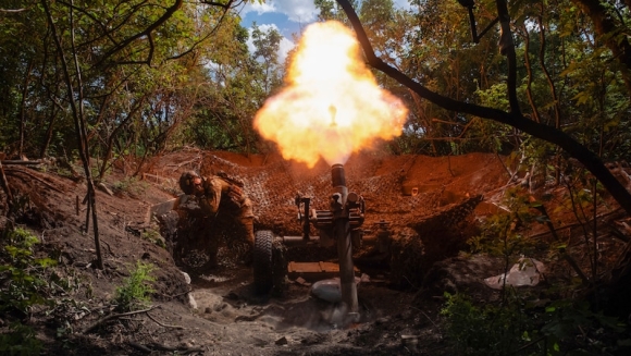 1 Cac Blogger Quan Doi Nga Len Tieng Bao Dong Don Gian La Nga Khong Du Suc