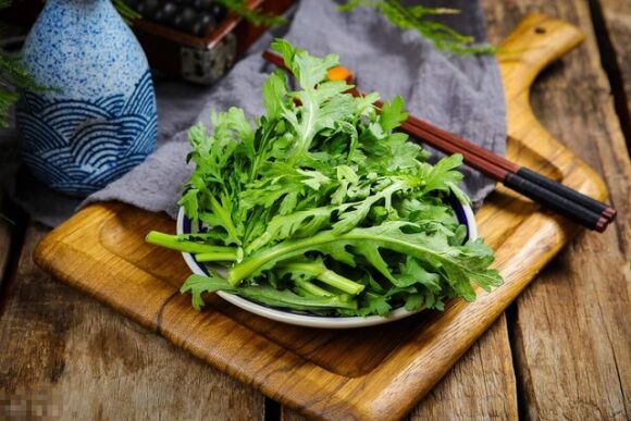 1 Loai Rau Re Nhat Cho Vi Nhu Mon An Cua Hoang De Nguoi Viet Rat Me