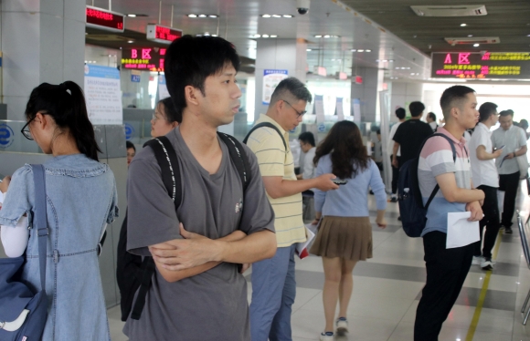 1 Nhung Nuoc Chau A Dau Dau Voi Tinh Trang Nguoi Tre That Nghiep