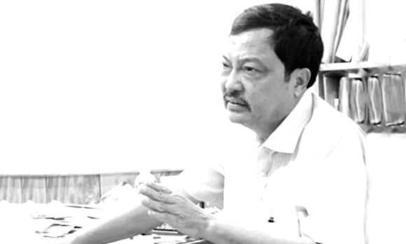 1 Thu Tien Biet Xuc Dong Cua Con Gai Ong Chu Hang Xe Thanh Buoi