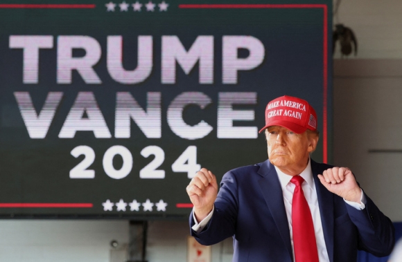 1 Ong Trump Lai Gay Tranh Cai Nguoi Nhap Cu O My Co Nhieu Gene Xau