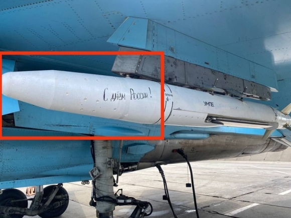 3 Uav Tang Hinh S 70 Okhotnik Cua Nga Bi Ban Roi Khi Dang Mang Theo Vu Khi Dac Biet