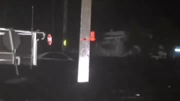 3 Bao Milton Can Quet Florida Gay Mua Nghin Nam Co Mot