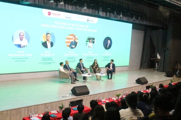 2 Chi 10 Ngay Tui Nilon Su Dung Tai Viet Nam Du Dai Noi Toi Mat Trang