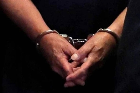 1 Giao Vien Co Hanh Vi Khong Dung Muc Voi Be Gai Lop 5 Hieu Truong Bi Bat Vi Che Giau