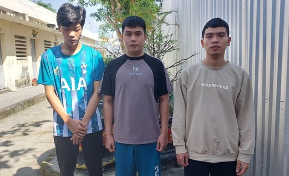 1 Chi Vi Don Hang 375000 Dong Ba Nguoi Danh Nam Shipper Tu Vong Bi Khoi To