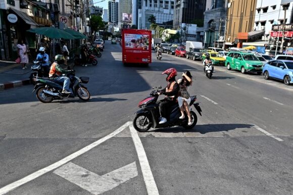 2 Noi So Khien Nguoi Trung Quoc Ngan Ngai Toi Thai Lan Dip Tet