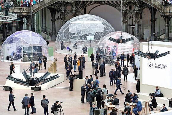 AI: Châu Âu không muốn chậm chân