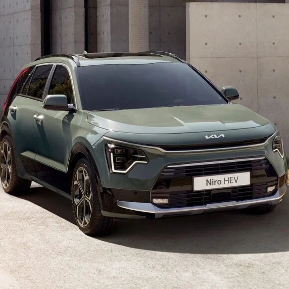 Xe điện cũ ở Anh bỗng bán chạy kỷ lục