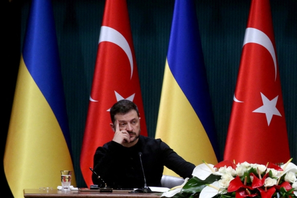 1 Ong Trump Noi Ukraine Khong Nen Bat Dau Cuoc Chien