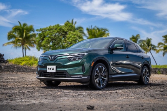 1 Vinfast Dung Ban Xe Dien Thue Pin