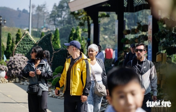 Miễn thị thực cho du khách Ba Lan, Czech và Thụy Sĩ