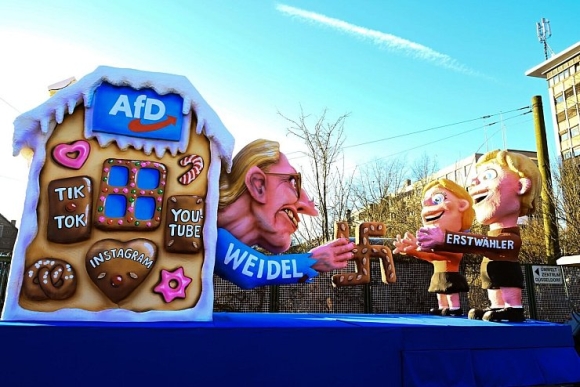 4 Rosenmontag   Ngay Hoi Hoa Trang Ruc Ro Trong Le Hoi Karneval Cua Duc